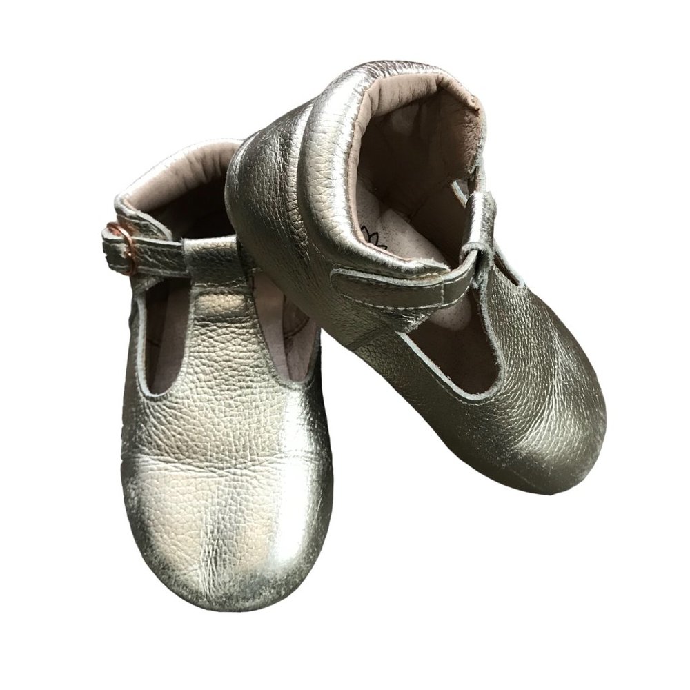Teg + Lai Girls Metallic Gold‎ Leather T-Strap Shoes Toddler Size 9 Buckle Dress